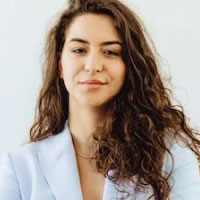 Sarah L. über die Zusammenarbeit Sarah L. – Projektmanagerin